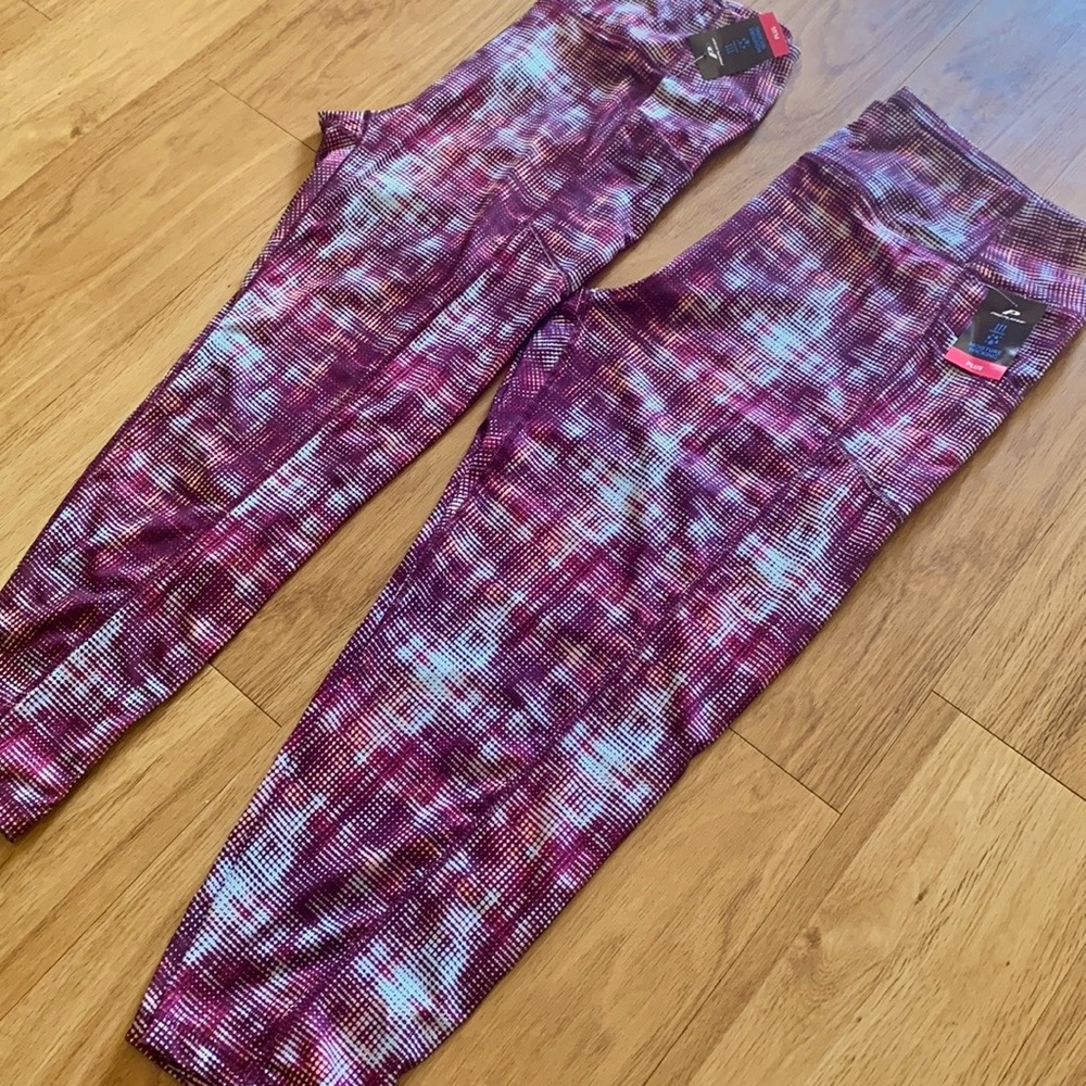 Pro Player Moisture Wicking 7/8 Capri Leggings • 1X & 2X